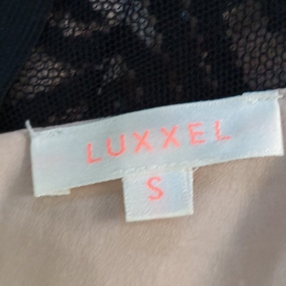 Luxxel Floor length Body Con Low cut, Sheer Evening Gown, Black, Small - Picture 8 of 16